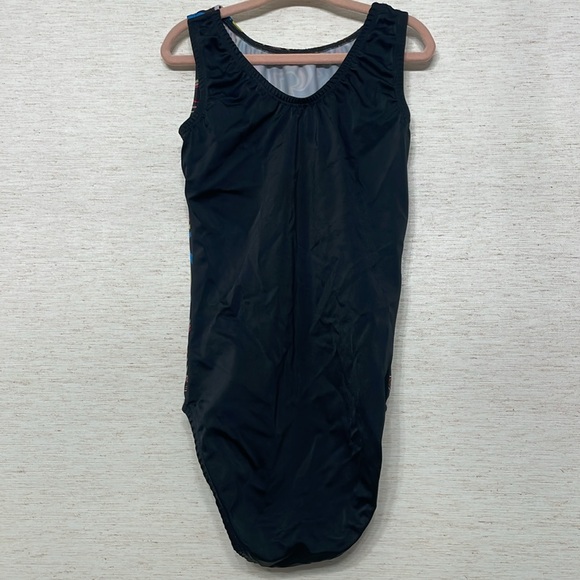 Heart leotard - Picture 3 of 3